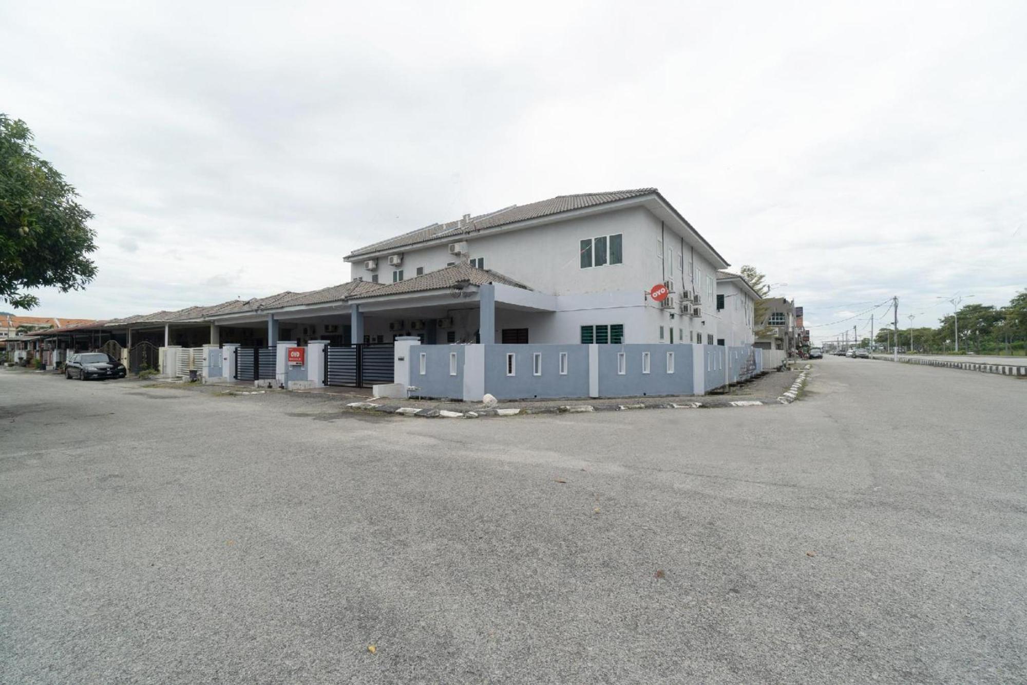 Oyo 91089 Motel Fasa 2B 세리 만중 외부 사진