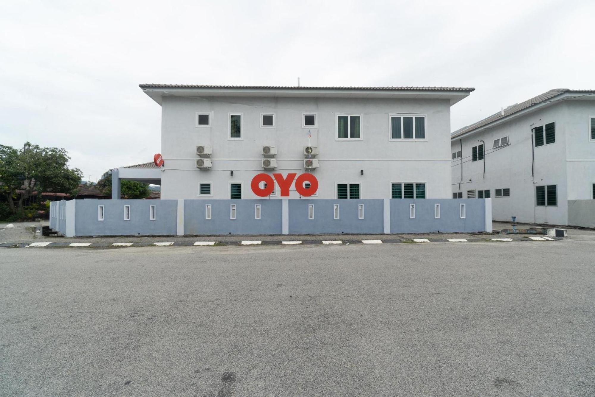 Oyo 91089 Motel Fasa 2B 세리 만중 외부 사진
