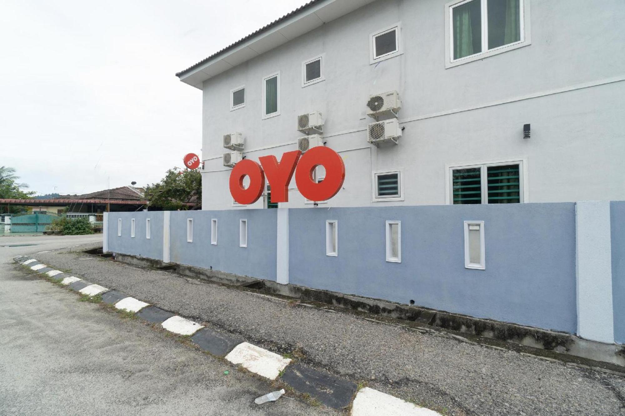 Oyo 91089 Motel Fasa 2B 세리 만중 외부 사진