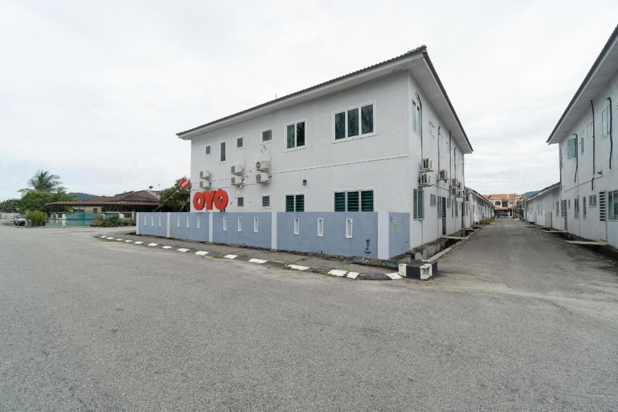 Oyo 91089 Motel Fasa 2B 세리 만중 외부 사진